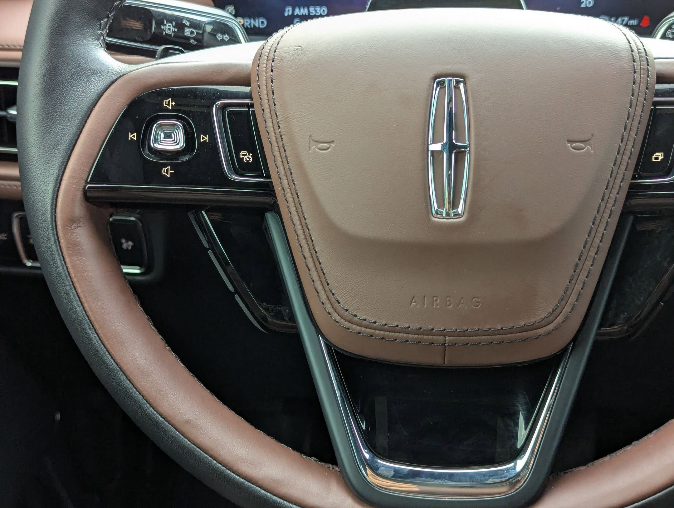 Used 2025 Lincoln Aviator Reserve w/ Illumination Package image 21