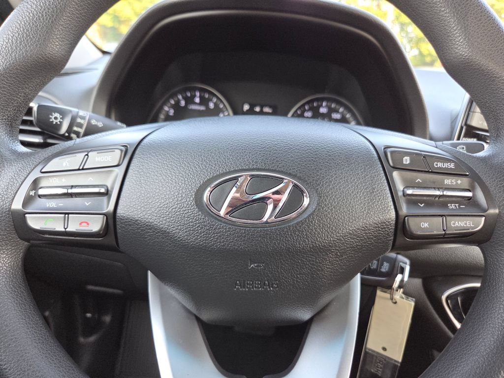 Used 2018 Hyundai Elantra GT FWD image 28