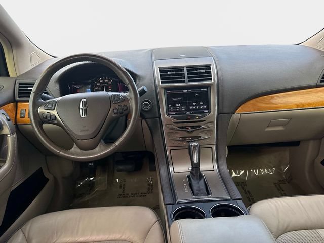 Used 2014 Lincoln MKX FWD w/ Equipment Group 102A image 13
