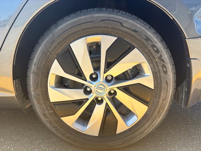 Used 2019 Nissan Altima 2.5 S FWD image 11