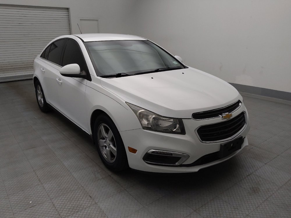 Used 2016 Chevrolet Cruze LT w/ Enhanced Safety Package FWD image 13