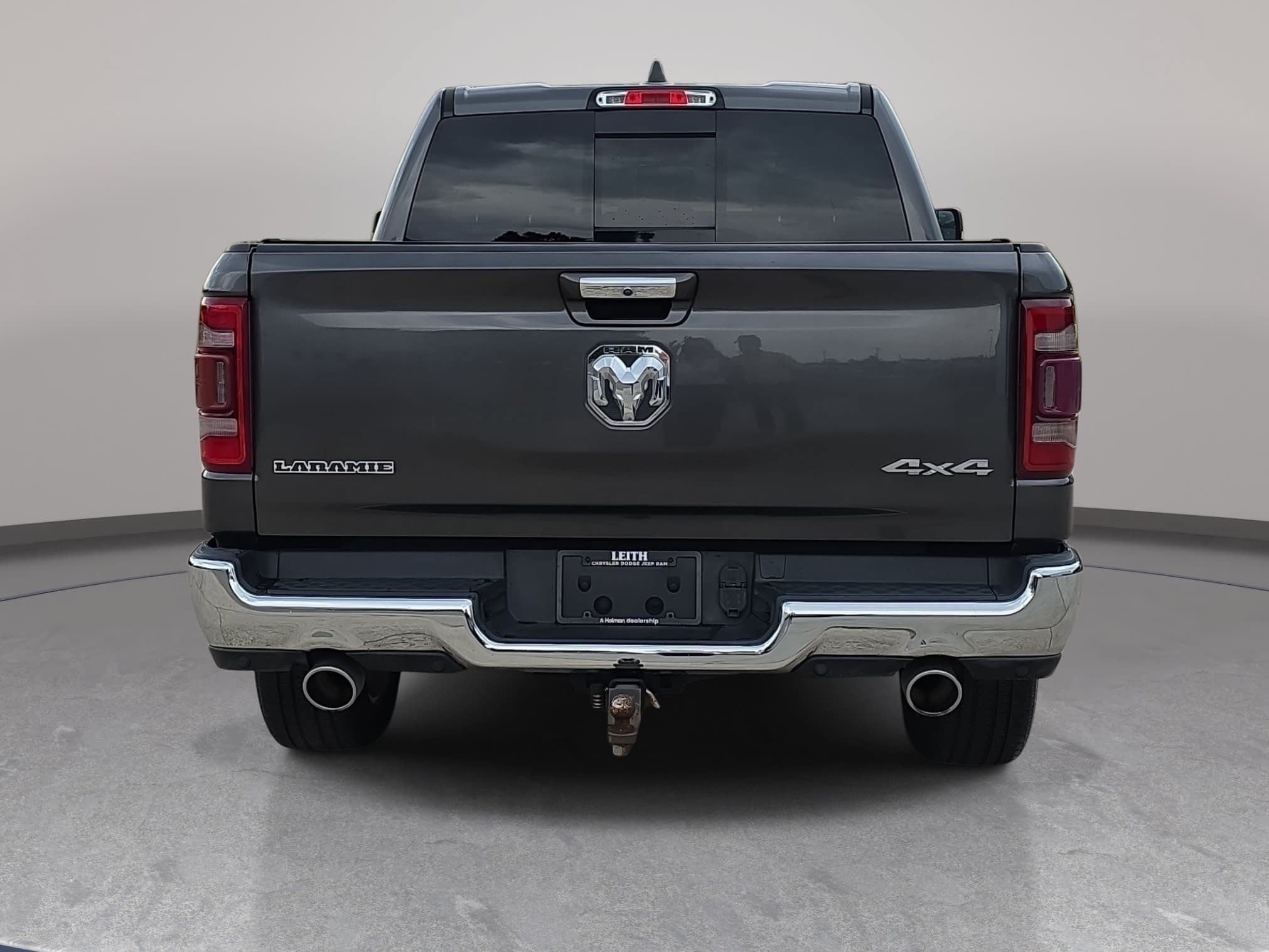 Used 2019 RAM 1500 Laramie AWD/4WD image 7