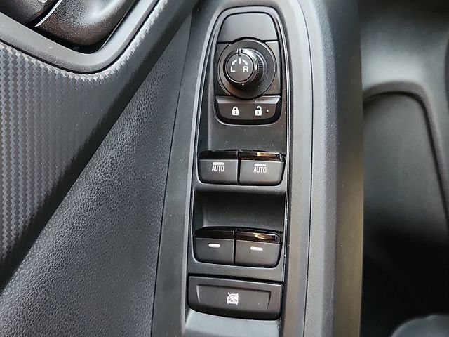 Certified 2025 Subaru Crosstrek 2.0i AWD/4WD image 21
