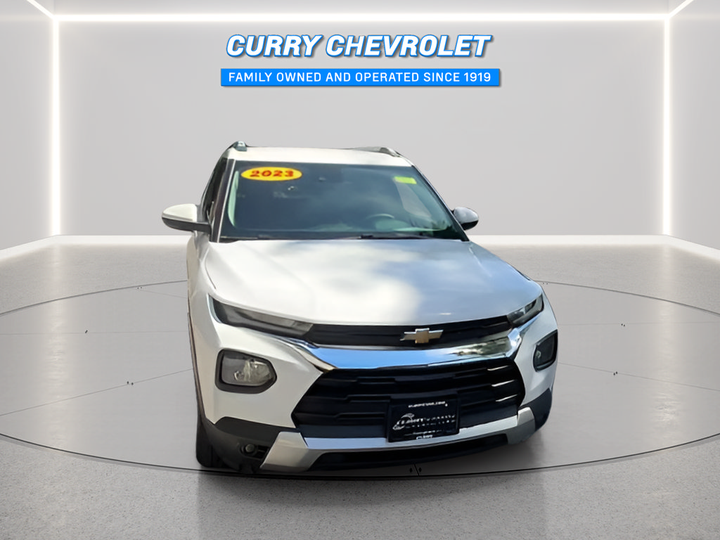 Used 2023 Chevrolet TrailBlazer LT AWD/4WD image 4