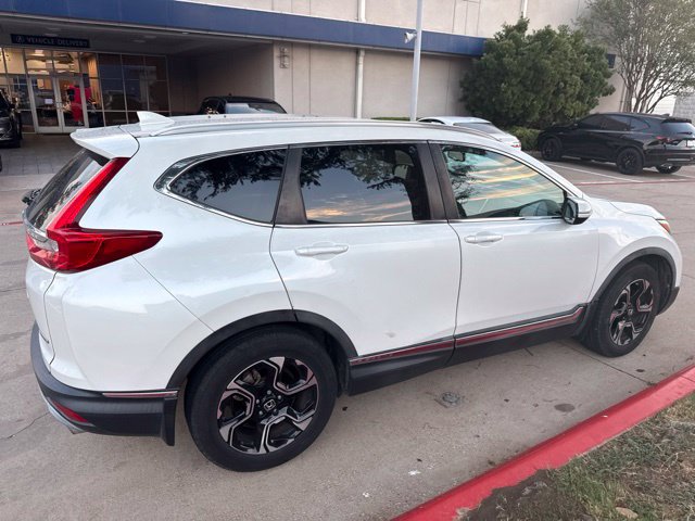 Used 2019 Honda CR-V Touring image 2