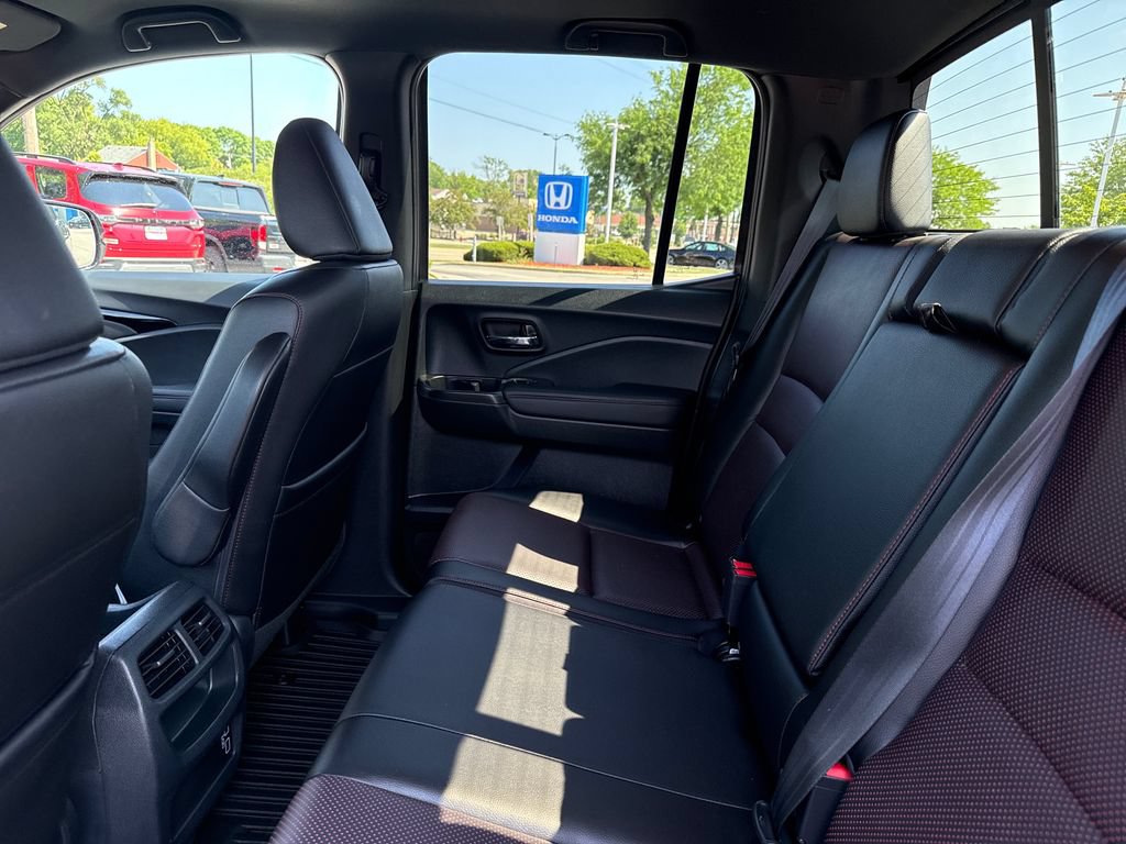 Certified 2023 Honda Ridgeline Black Edition image 21