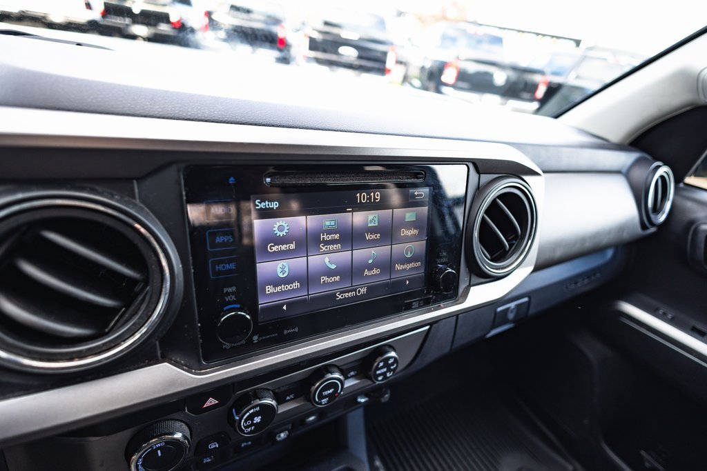Used 2019 Toyota Tacoma 4x4 Double Cab image 17
