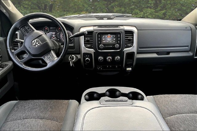 Used 2016 RAM 2500 SLT w/ Popular Equipment Group AWD/4WD image 7
