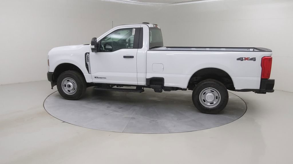 New 2026 Ford F250 XL w/ F-250 >10K GVWR Package image 17