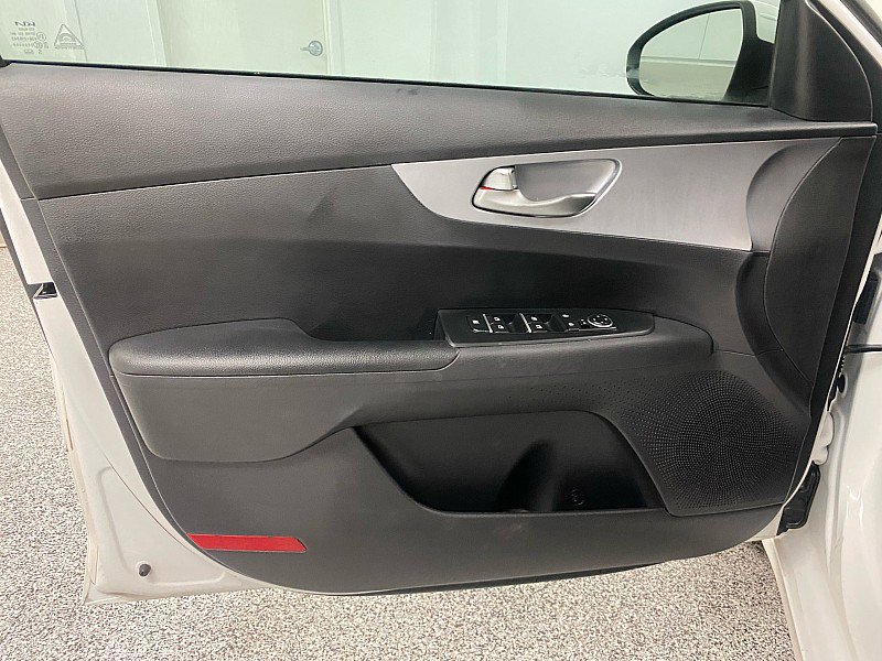 Used 2022 Kia Forte Sedan image 10