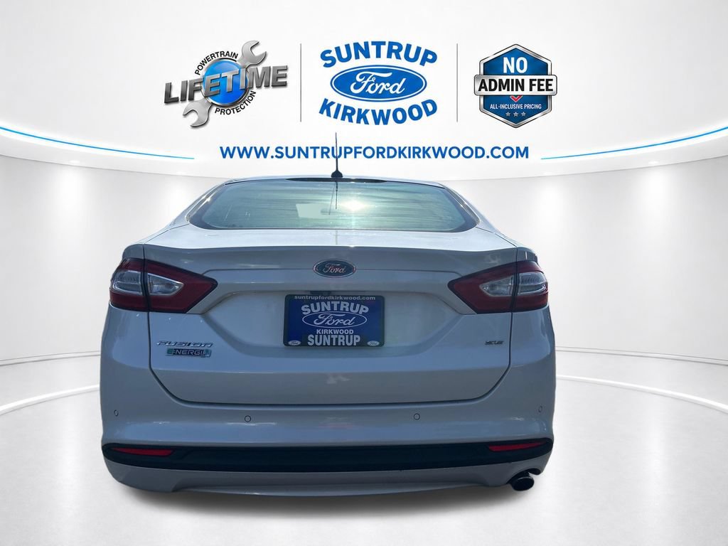 Used 2014 Ford Fusion Energi SE FWD image 4