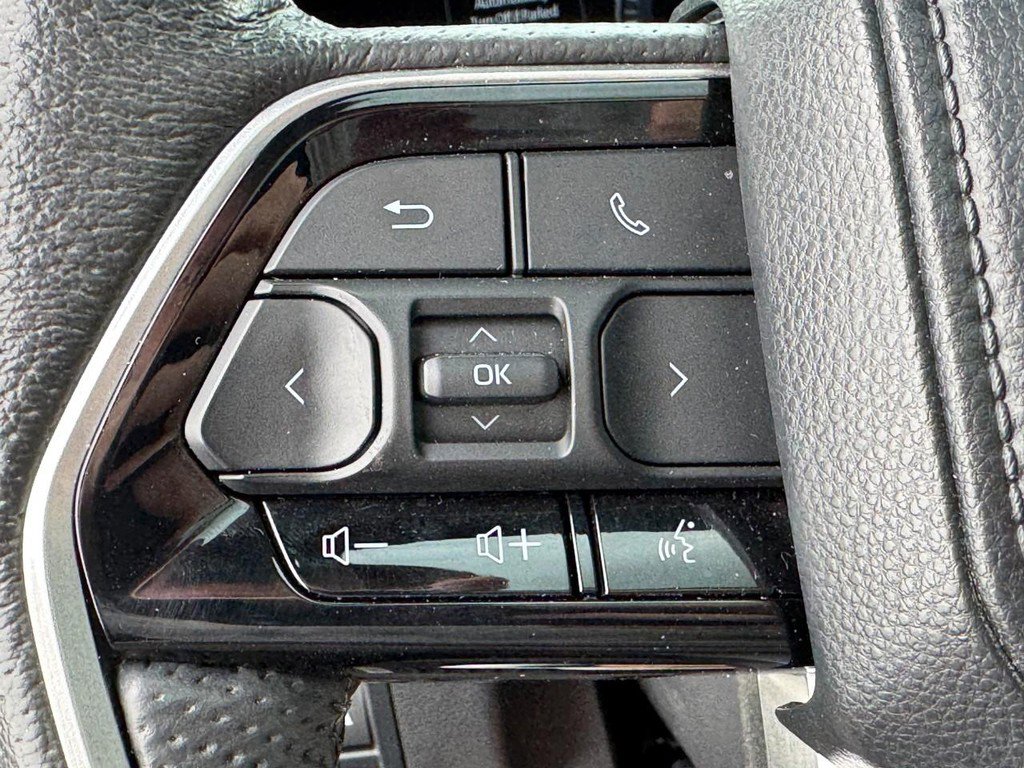 Used 2024 Toyota Sequoia Capstone image 18