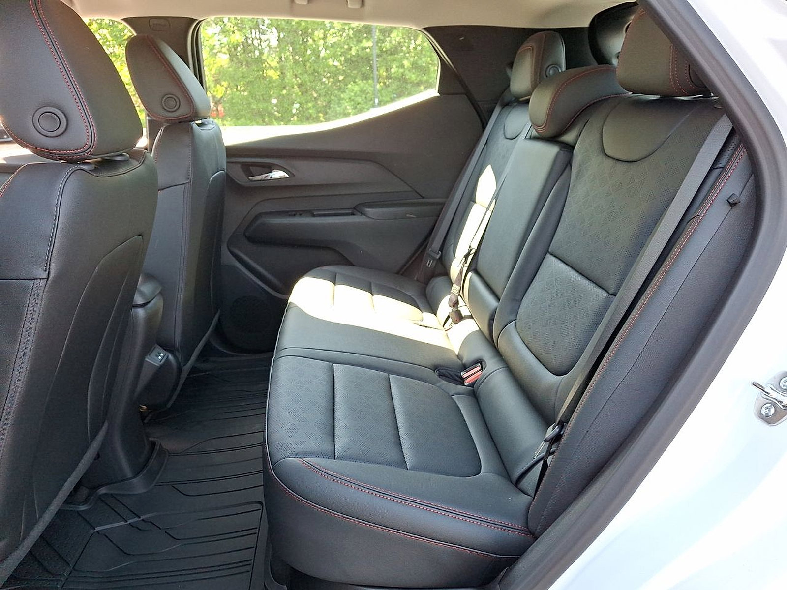 New 2027 Chevrolet Bolt RS FWD image 13