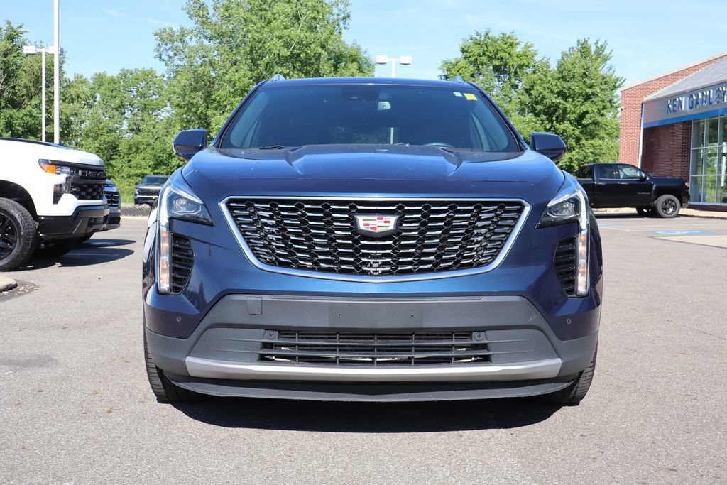 Used 2019 Cadillac XT4 Premium Luxury w/ Cold Weather Package AWD/4WD image 5