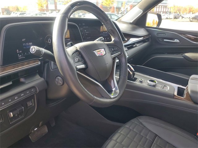 Used 2023 Cadillac Escalade Premium Luxury Platinum image 19