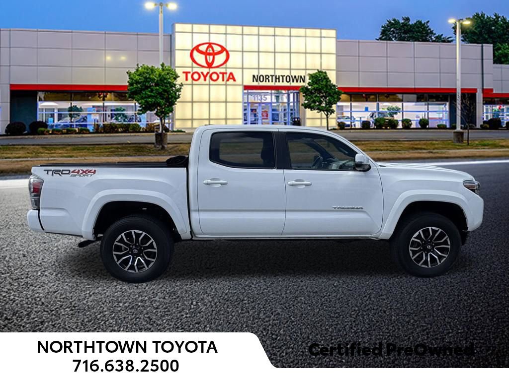 Used 2023 Toyota Tacoma TRD Sport w/ TRD Premium Sport Package AWD/4WD image 29