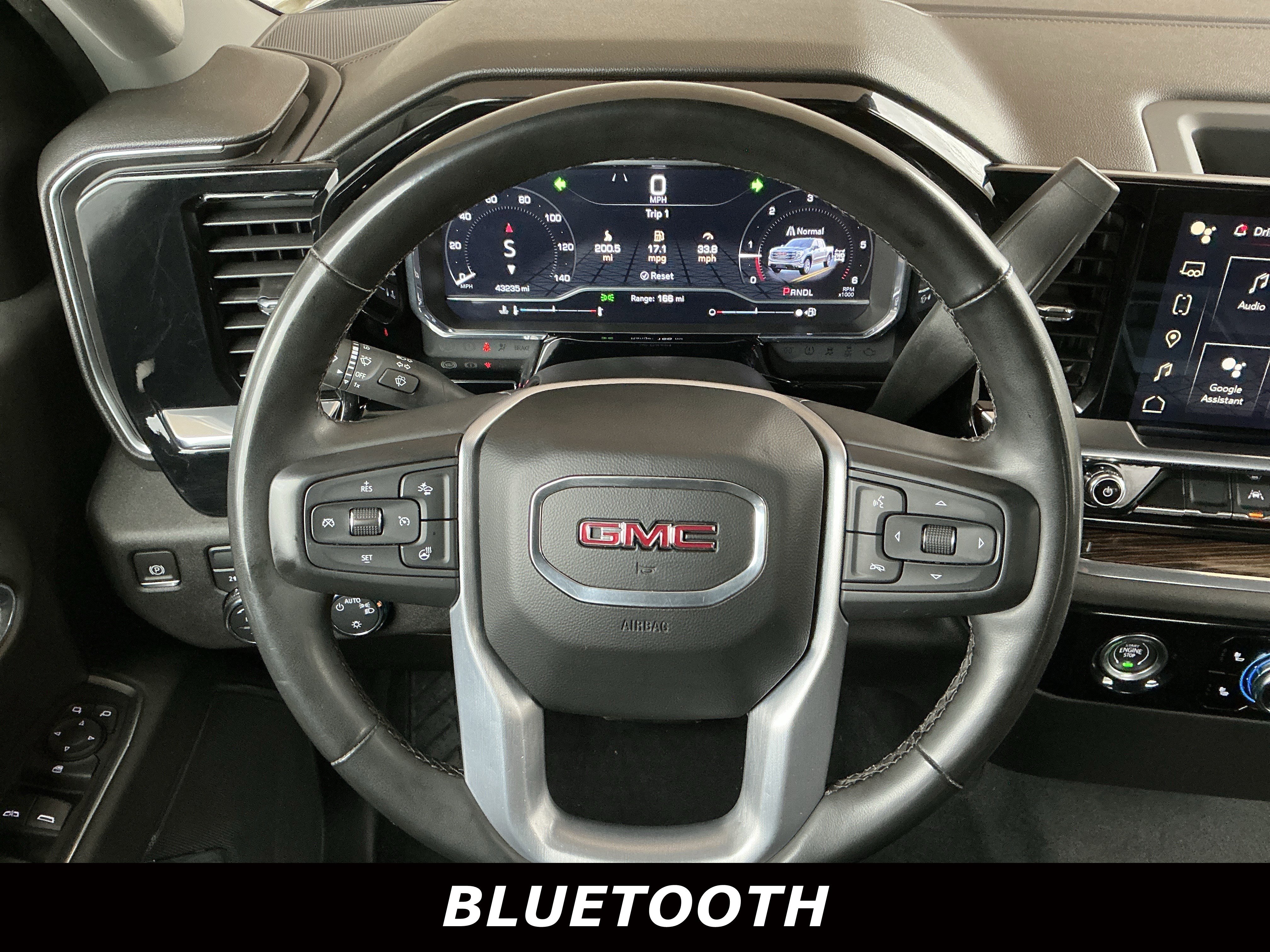 Used 2023 GMC Sierra 1500 SLE w/ Enhanced Capability Package AWD/4WD image 5