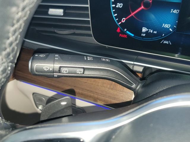 Used 2022 Mercedes-Benz GLS 450 4MATIC image 17