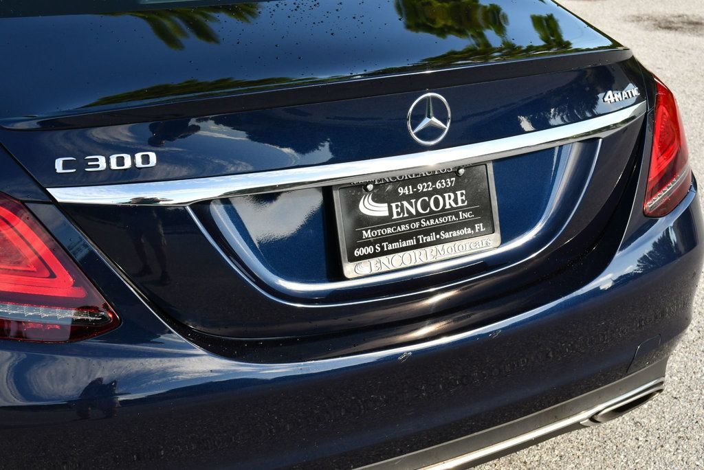 Used 2019 Mercedes-Benz C 300 4MATIC Sedan image 10