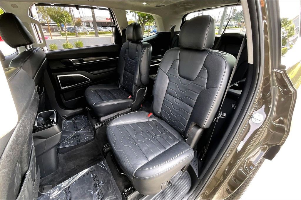 Used 2021 Kia Telluride SX w/ SX Prestige Package AWD/4WD image 19