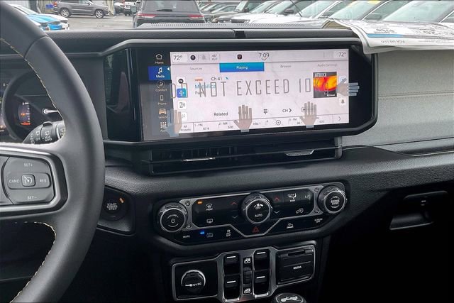 New 2024 Jeep Wrangler Unlimited image 8