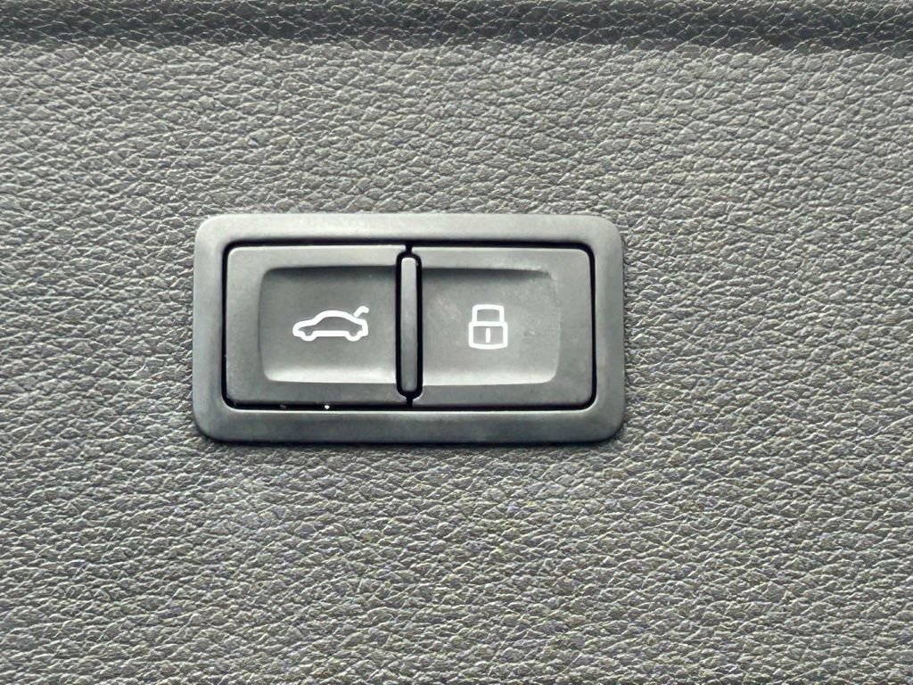 Used 2022 Audi Q5 2.0T Prestige image 58