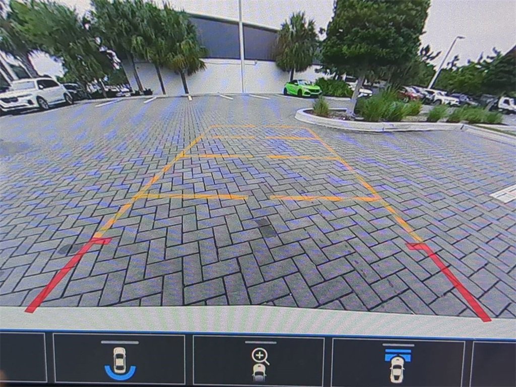 Used 2020 Chevrolet Corvette Stingray Premium Cpe w/ 3LT Preferred Equipment Group image 19