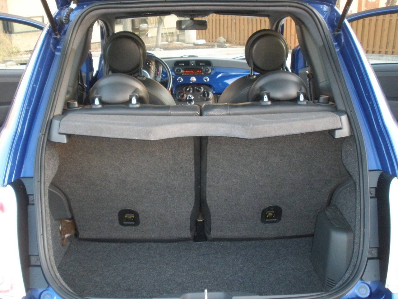Used 2012 FIAT 500 Sport w/ Safety & Sound Pkg FWD image 22