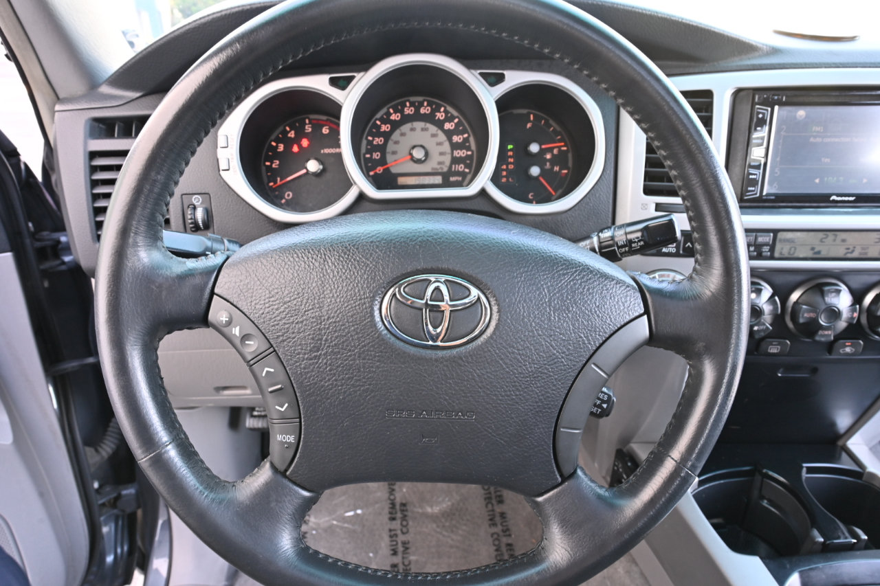 Used 2003 Toyota 4Runner Sport AWD/4WD image 18
