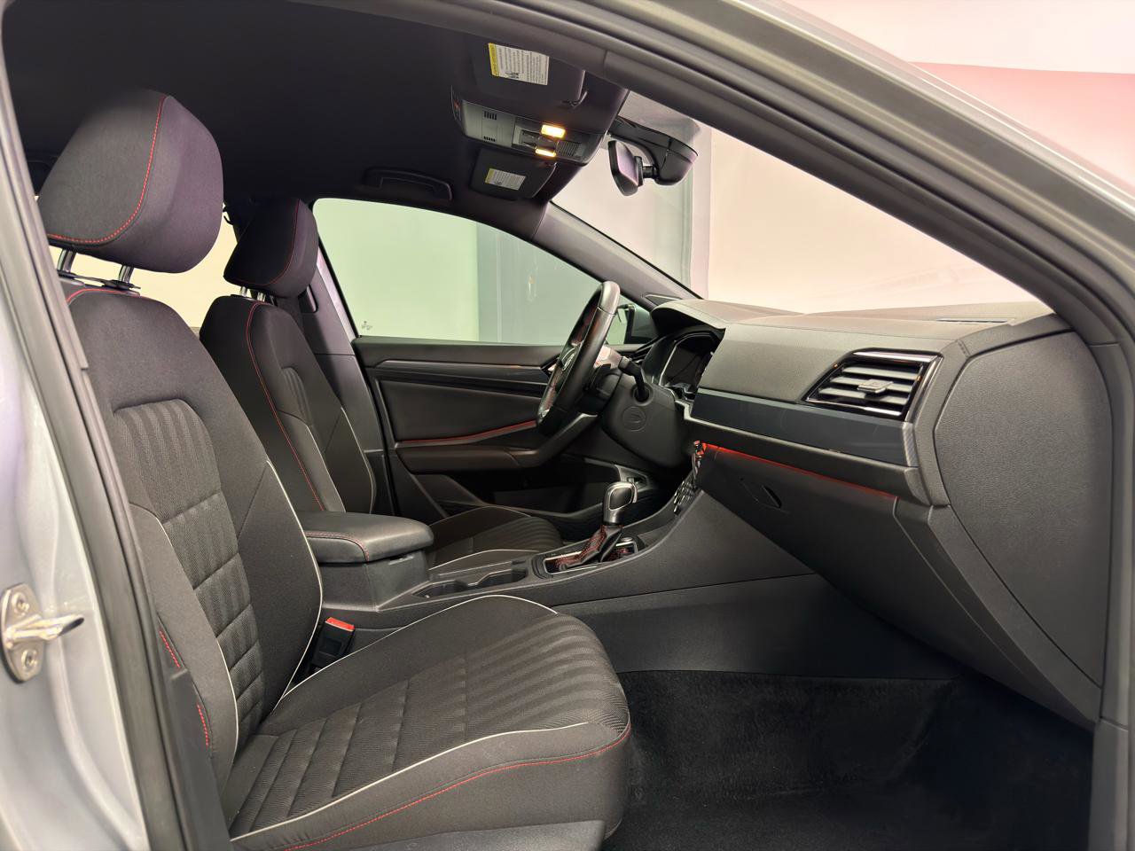 Used 2021 Volkswagen Jetta GLI image 10