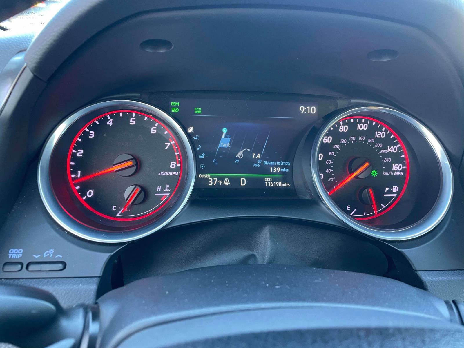 Used 2020 Toyota Camry XSE image 10