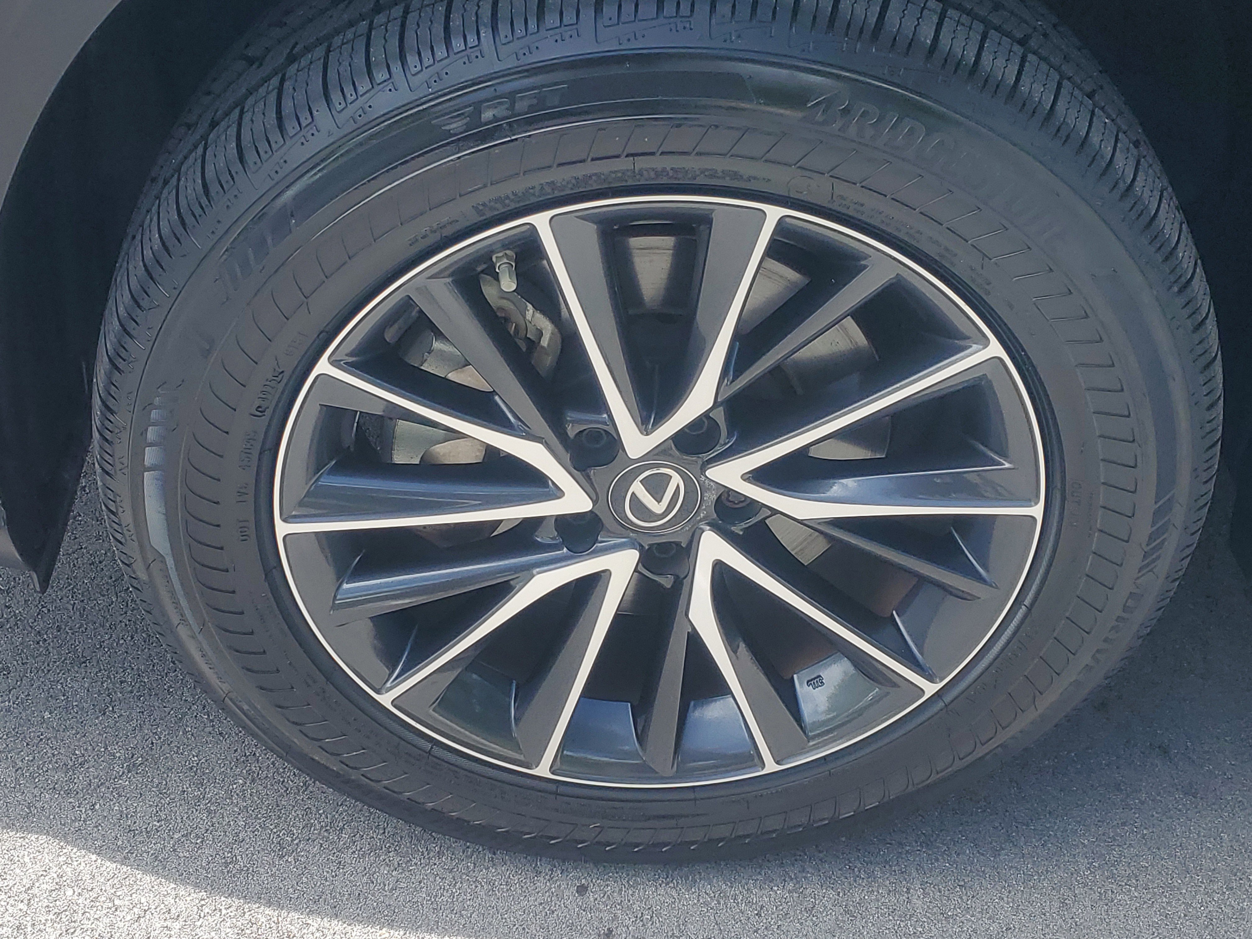 Used 2023 Lexus NX 350 AWD image 4