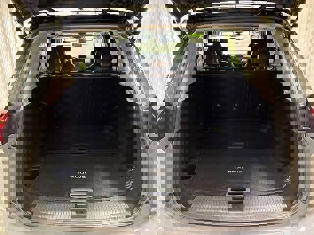 Used 2024 Nissan Rogue SL w/ SL Premium Package image 29