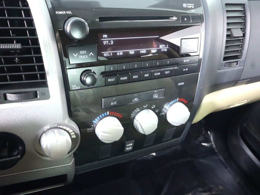 Used 2013 Toyota Tundra 2WD Double Cab image 16