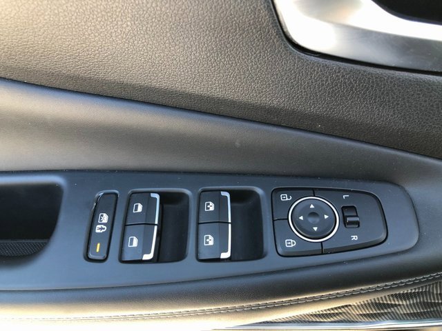 Used 2023 Hyundai Santa Fe SEL Premium image 14