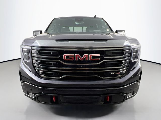 Used 2024 GMC Sierra 1500 AT4 w/ Technology Package AWD/4WD image 2