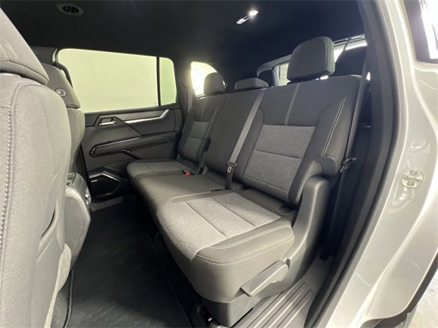 Used 2025 GMC Acadia Elevation image 26