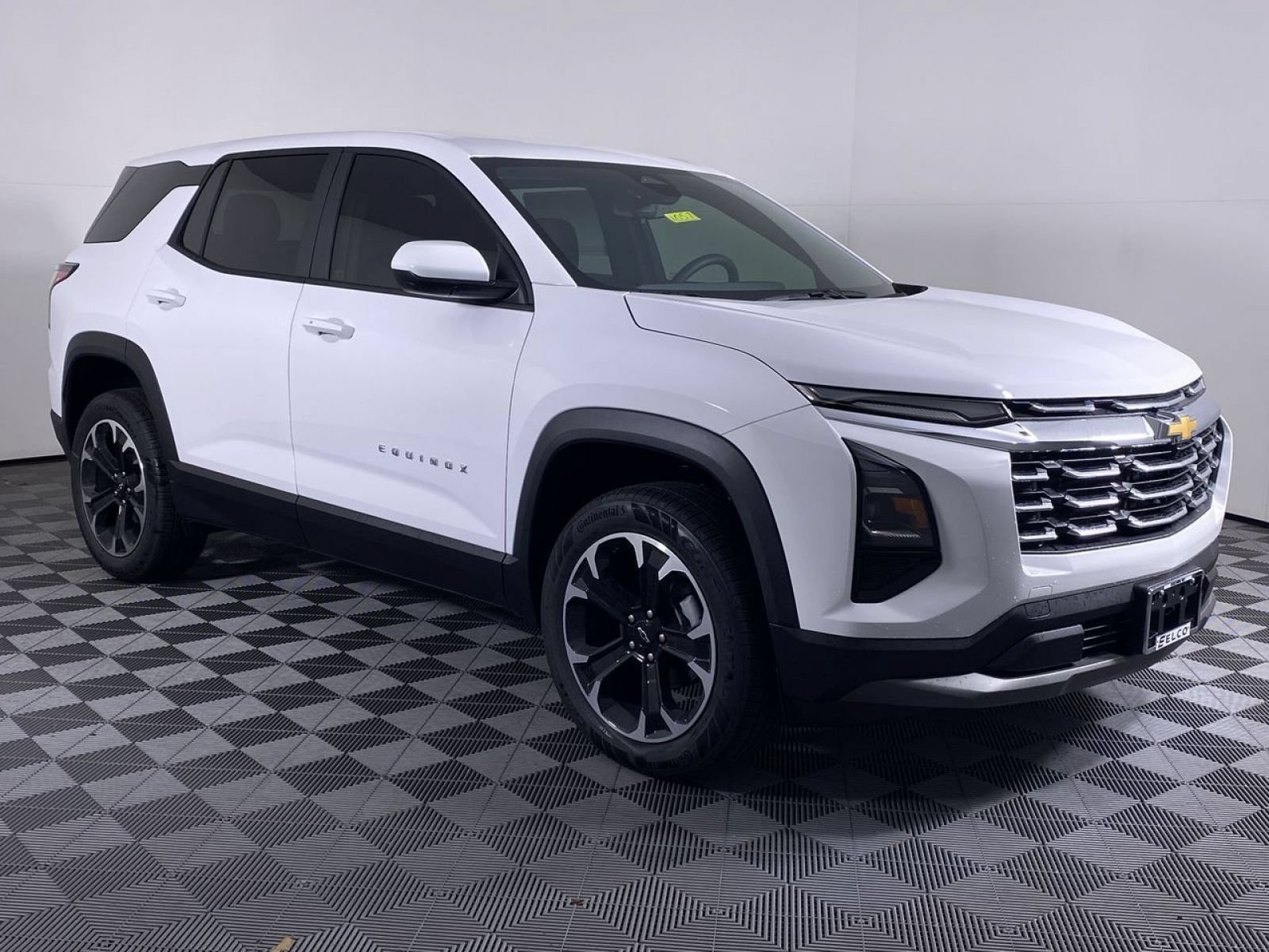 New 2027 Chevrolet Equinox LT w/ LPO, Floor Liner Package AWD/4WD image 20