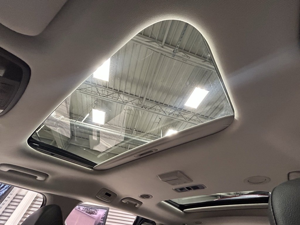 Used 2022 Kia Carnival SX Prestige image 57