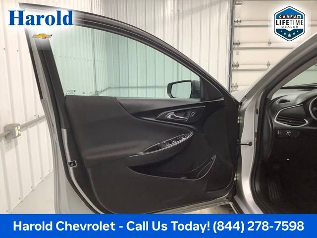 Used 2020 Chevrolet Malibu LS image 14