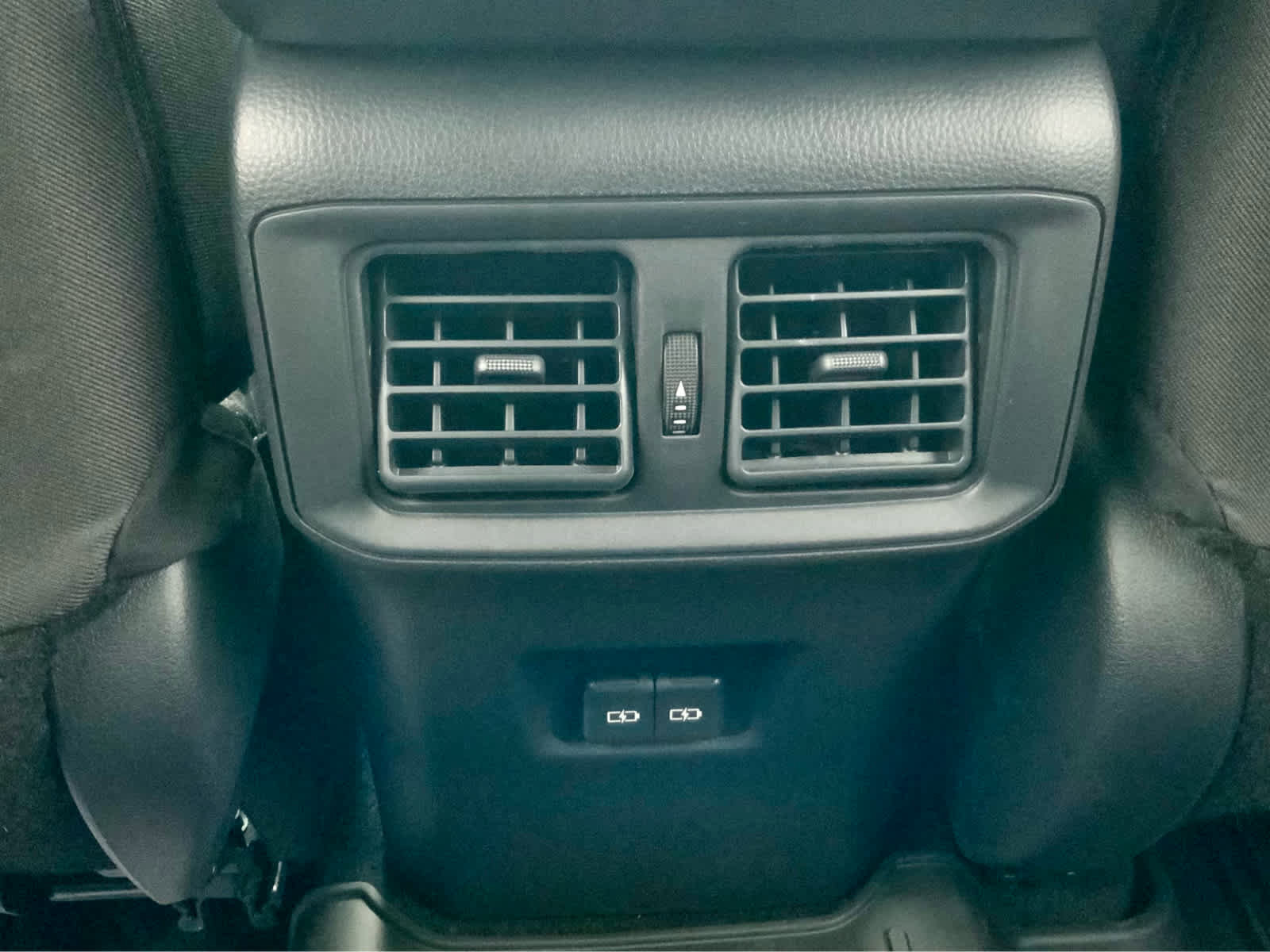 Used 2025 Toyota RAV4 XLE w/ Convenience Package image 50