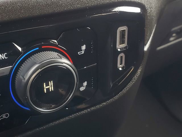 Used 2025 Chevrolet Silverado 1500 LT image 24