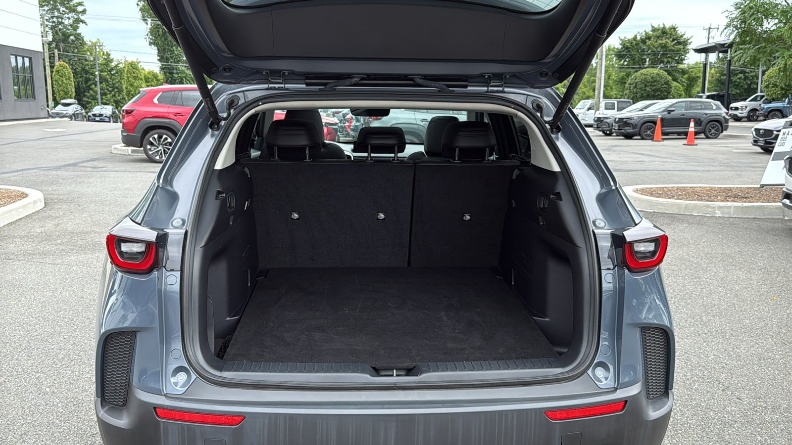 Certified 2023 MAZDA CX-50 AWD 2.5 S w/ Cargo Package image 25