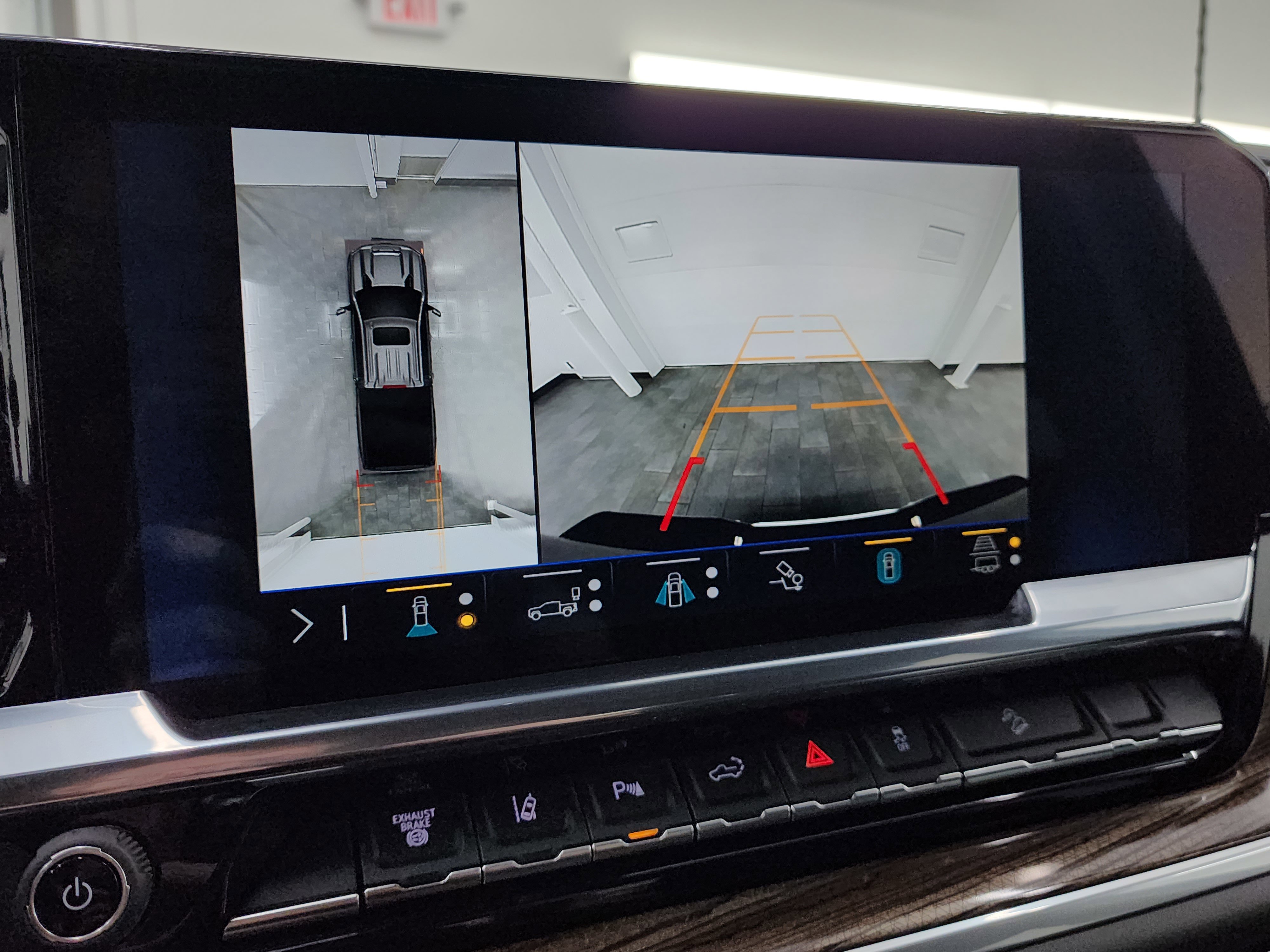 Used 2025 Chevrolet Silverado 2500 LT w/ All Star Edition image 16