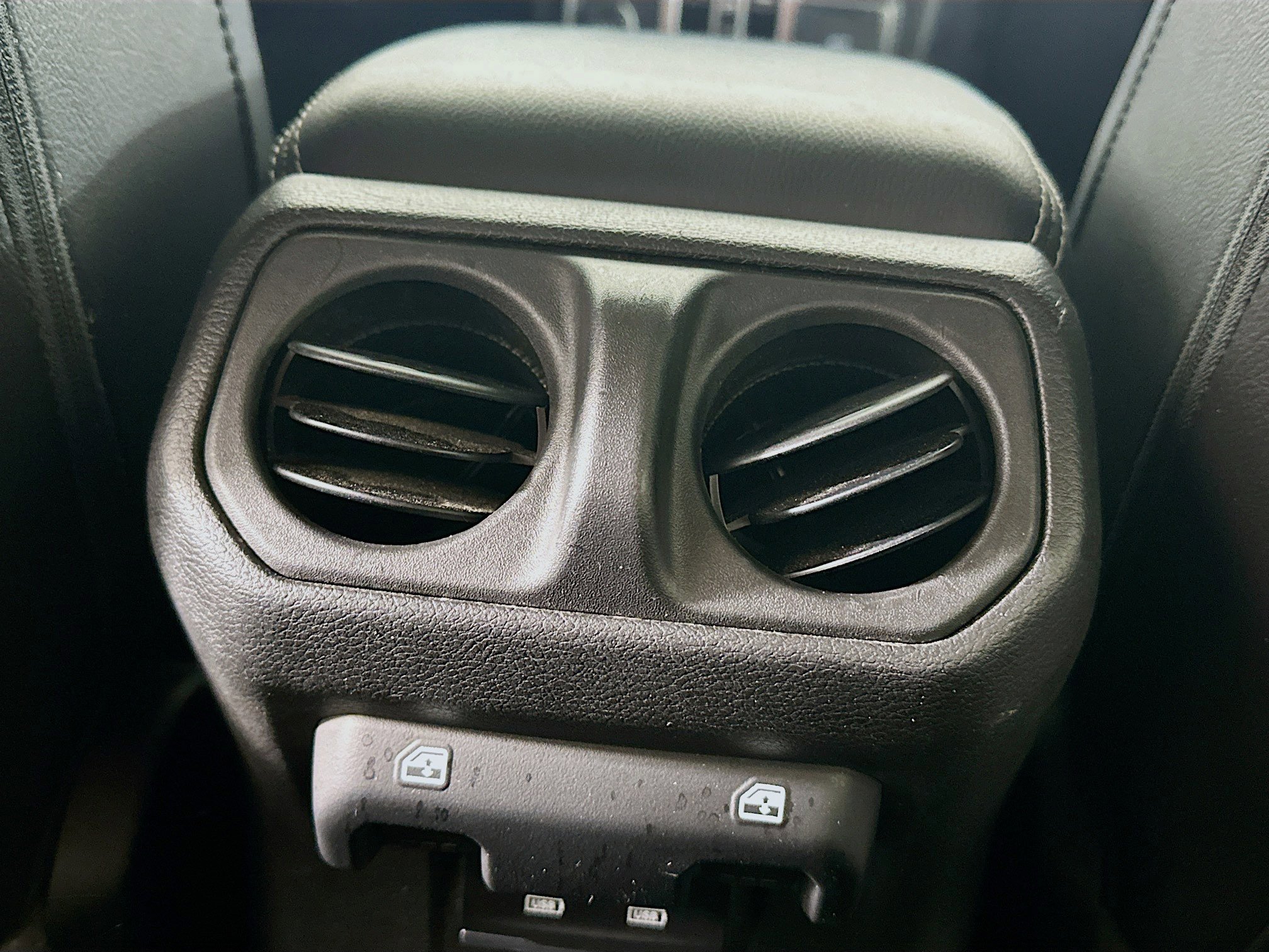 Used 2023 Jeep Wrangler Sahara w/ Cold Weather Group image 26