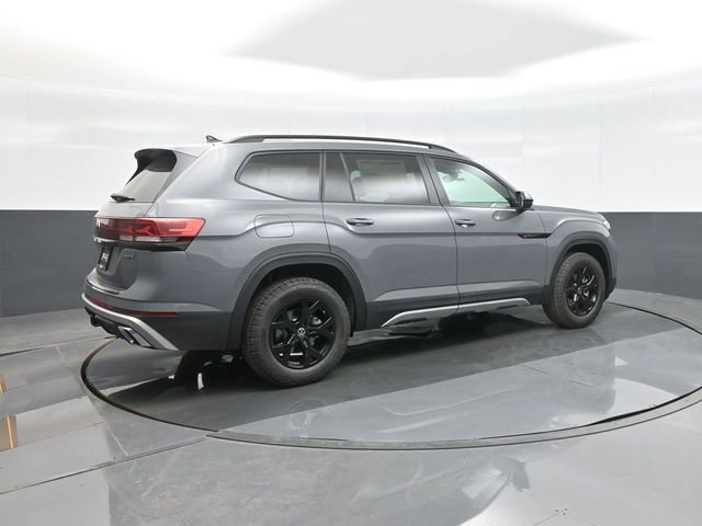 New 2026 Volkswagen Atlas Peak Edition image 7