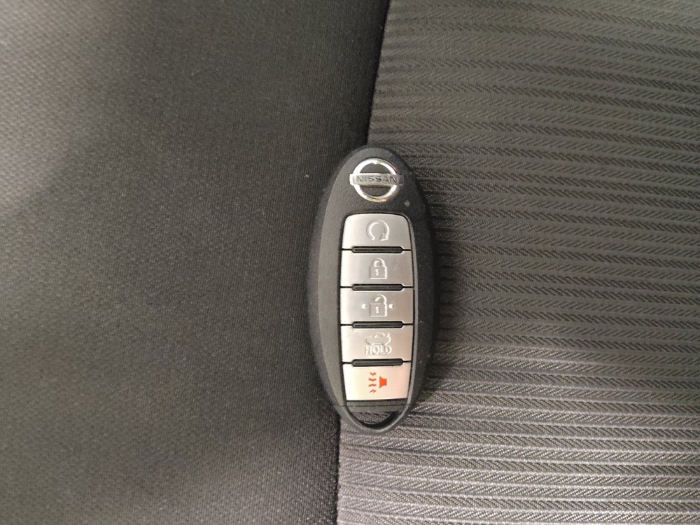 Used 2022 Nissan Sentra SR w/ Trunk Package FWD image 32