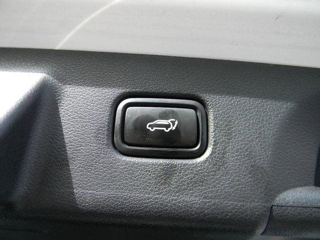 Used 2022 Hyundai Palisade SEL w/ Premium Package AWD/4WD image 25