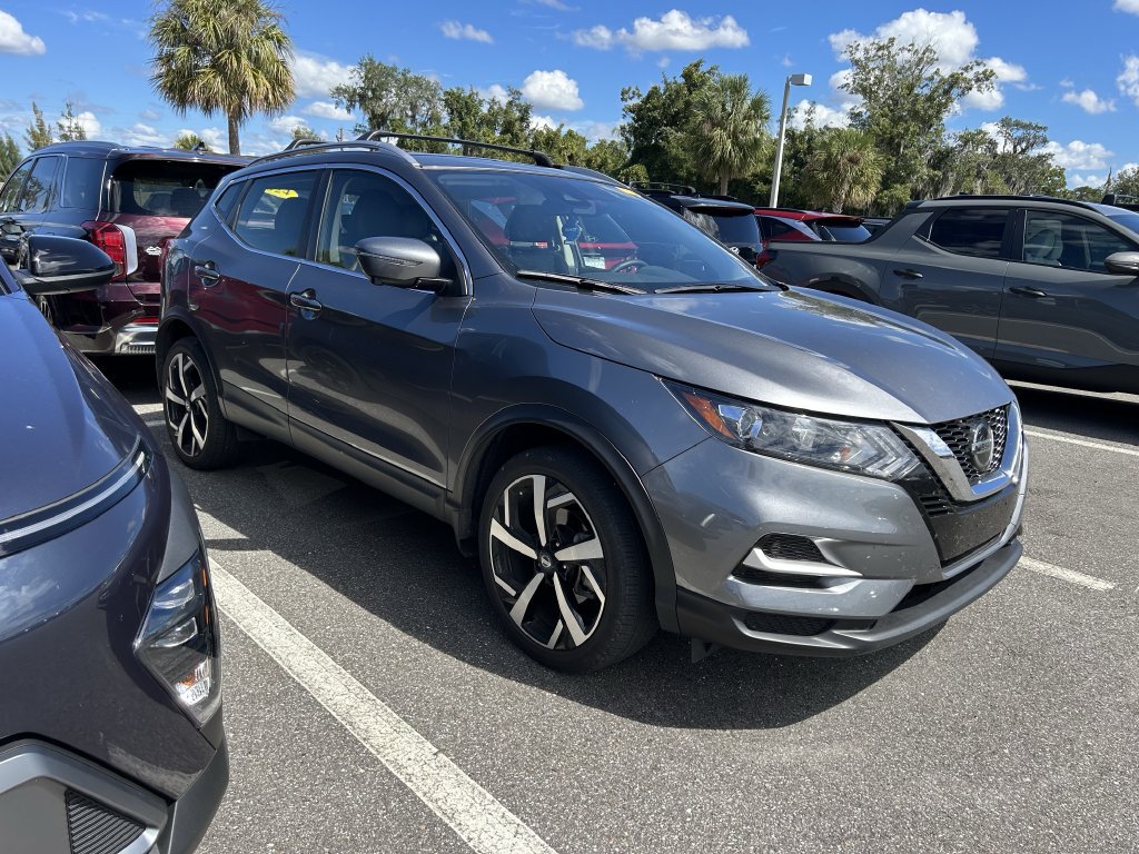 Used 2022 Nissan Rogue Sport SL