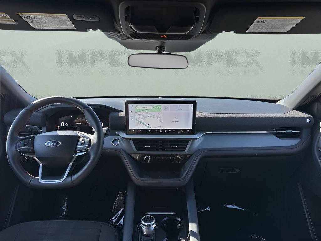 Used 2025 Ford Explorer ST-Line w/ ST-Line Street Pack image 14